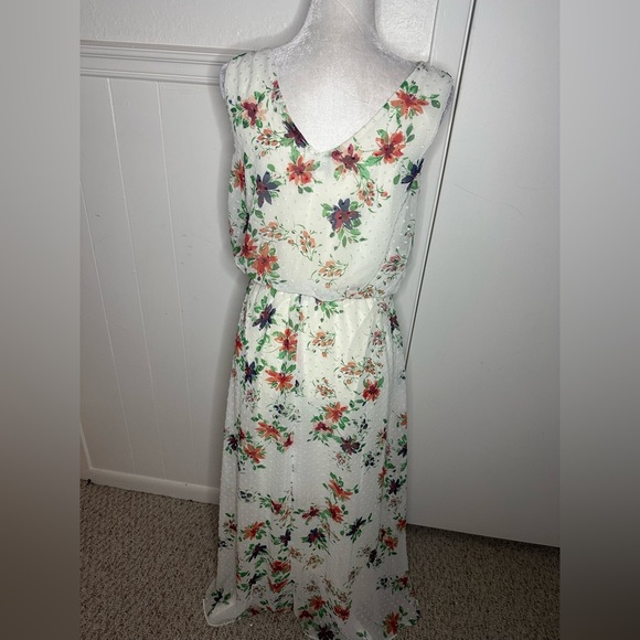 Signature by Robbie Bee Floral Cowl Neck Maxi Dress size 8 - Picture 2 of 3